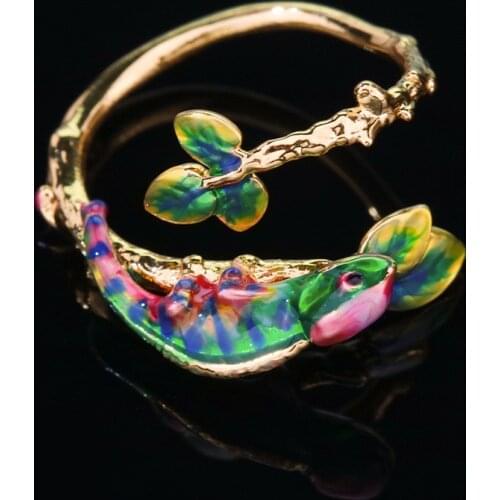 Dyxytwe Rings