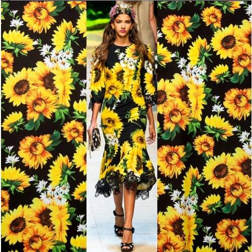 In the summer of 2017 main push new gold sunflower simulation silk fabric black cloth printing cloth polyester fabric clothing h