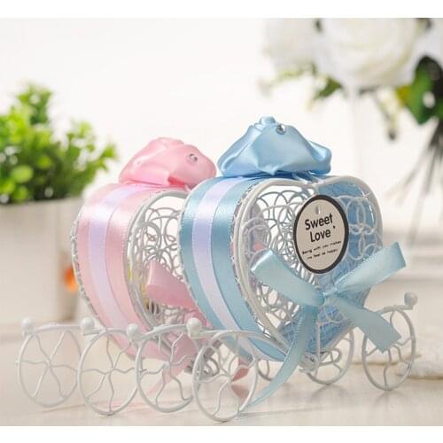 1pc New Candy Boxes Romantic Carriage Sweets Chocolate Box Wedding Party Favors Event Party Supplies Wedding Candy Box Tool