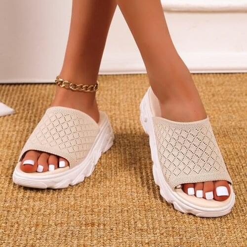 NKLSA Shoes With Medium Heels