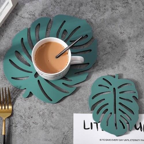 Lekoch Napkins Under The Cups