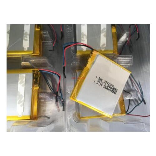 3.7V polymer lithium battery 374237 550MAH MP3 MP4 MP5 audio 383842