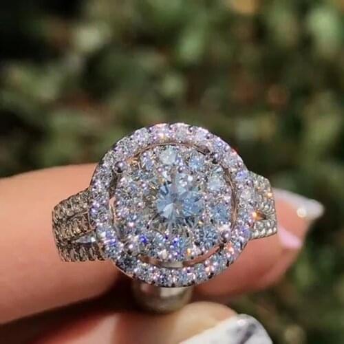 Huitan Fashion Contracted Women Wedding Rings Round Shaped Design Dazzling Proposal Engage Ring For Girlfriend Party Jewelry New