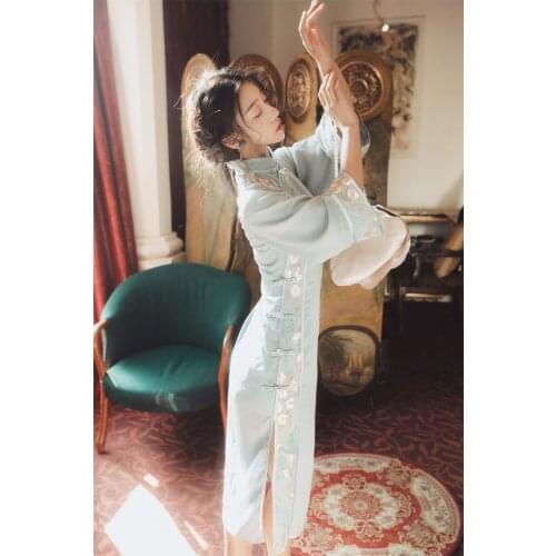 Chinese style young girl cheongsam improved version of dress autumn and winter 2021 new long elegant dress qipao dress modern