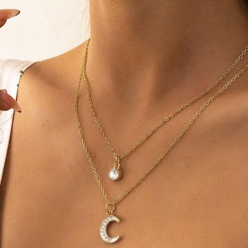 Boho Shiny Water Brick Moon Pendant Womens Necklace Retro Multilayer Fashion Creative Sweet Necklaces Girl Couple Gift Jewelry