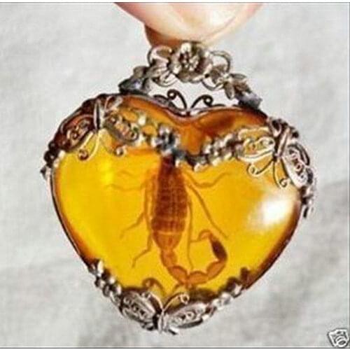 FREE shipping Exquisite Tibet silver scorpion Pendant Necklace