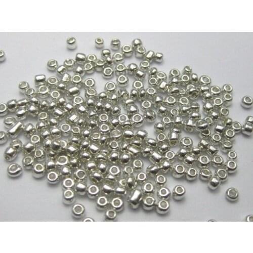 5000 Silver Metallic Glass Seed Beads 2mm (10/0) + Storage Box