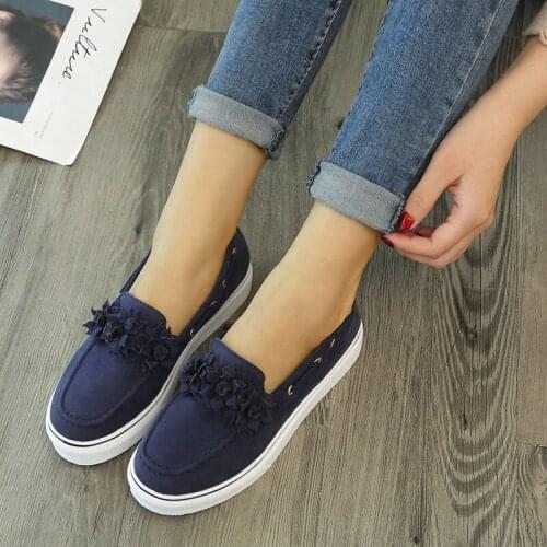 Fashion Platform Womens Med heel Slip-on Shoes Casual Female Shoes Shalloew Flower Loafer Women Shoes Confort Ladies Shoes C35