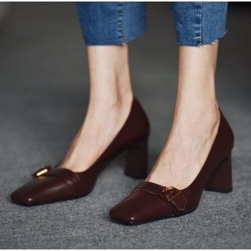 2021 Spring New High Heels Belt Buckle Pumps Elegance Square Toe Office Dress Lady Leather Square Heel Wedding Shoes Zapatos De