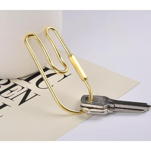 1 Pcs Wind Brass Keychain Men And Women Belt Key Ring Ring Metal Car Key Chain Nordic Concave Pendant Ornament Metal key ring 4p