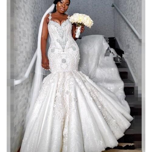 Luxury Beaded Mermaid Wedding Dresses Dubai Spaghetti Crystal Plus Size Wedding Vestidos Sexy Back African Bridal Dress