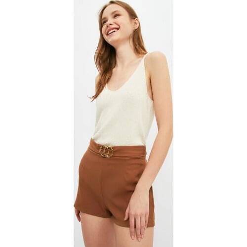 TRENDYOLMİLLA Brown Arched Mini Shorts & Bermuda