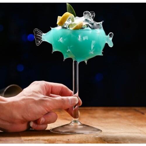 Creative Porcupine Fish Shape Cocktail Glass Diodon nicthemerus Shape Goblet Glass