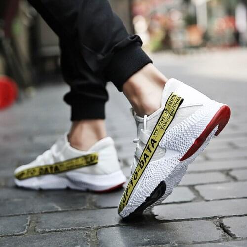 2019 Summer New Shoes Mens Running Shoes Student Casual Trend Wear Sports Shoes Breathable Mesh Mens Running Shoes