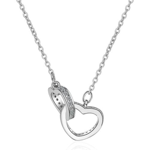 Hollow Out Heart Pendant Necklace Elegant Charming Female Rose Gold Clavicle Chain Fashion Wedding Jewelry