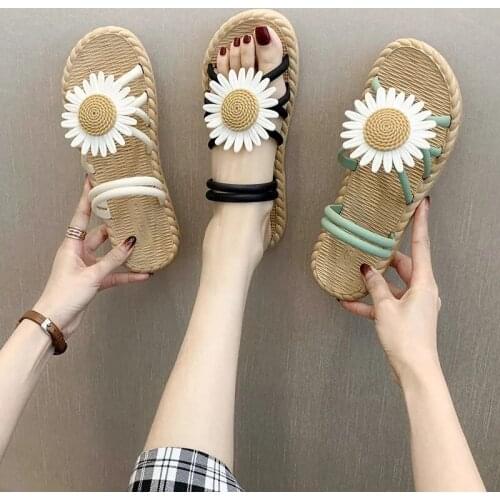 Rome Women Summer Sandals Fashion Wild Platform Flat Shoes 2021 Outdoor Harajuku Slippers Sunflower White Black Green Slides New