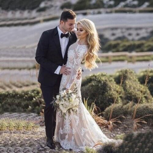 Gorgeous Delicate Lace Mermaid Long Sleeve Bride Wedding Dresses Jewel Neck Appliqued Wedding Gowns for Bride Illusion Back