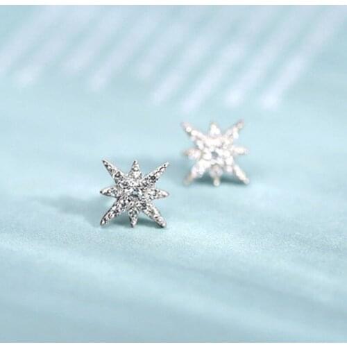 HOUSE OF CB 1/6 CT Round White Natural Eight Point Star Stud Earrings (I-J Color, I2-I3 Clarity, 0.16 Cttw)