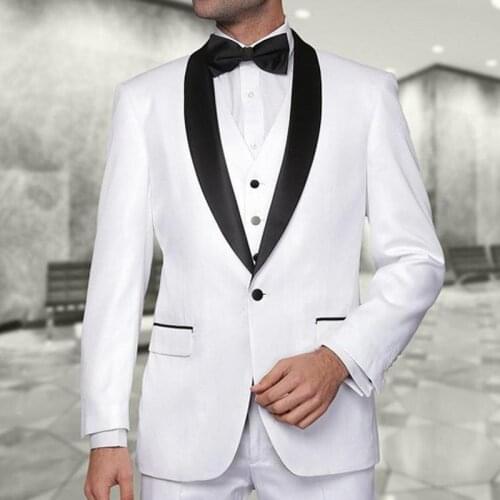 2021 Fashion Formal White Costume Homme 3 Piece Slim Fit Wedding Tuxedo Shawl Lapel Groomsmen Groom Party Wear Mens Suits