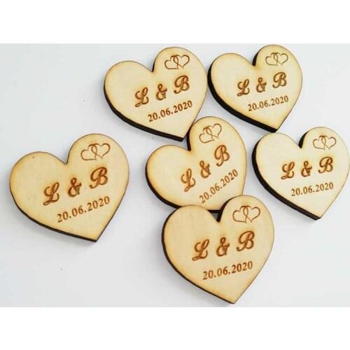 100 Pieces Personalized Engraved Wood Hangs Love Heart Centerpieces Wedding Table Decoration Favors Customized Candy Tags