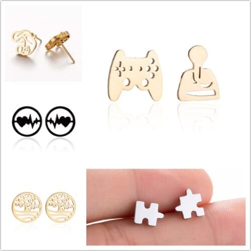 Oly2u Funny Gold Game Pad Studs Earrings Christmas Gifts for Women Stainless Steel Cute Small Heart Tree Jewelry Aretes