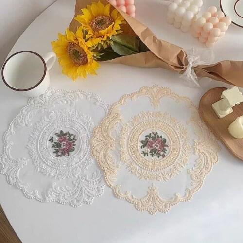 1Pcs for Dining Table Embroidery Craft Placemat European Style Lace /Linen Fabric Insulation Plate Mat Anti-Scald Coaster