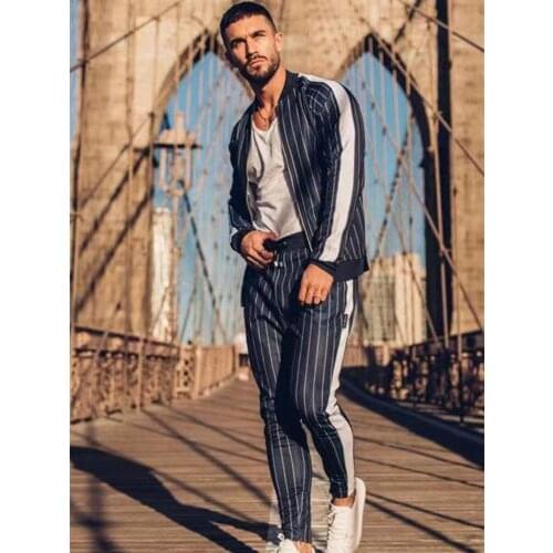 2020Men new sportswear vertical sportswear suit Fall/Winter striped menswear Zipper menswear Chandal Hombre
