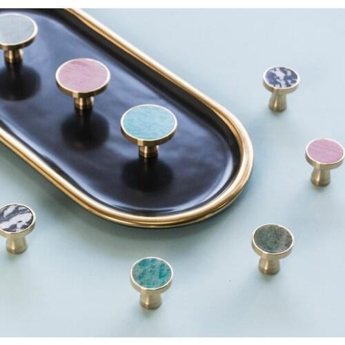 Qiansi Nordic Natural Marble Brass Handles Light Luxury Kitchen Furniture Wardrobe Door Handle Single Hole Patch Knob and Pull