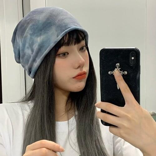 2021 new big head Wai pad dyeing props clothing ladies beanie mens party spring and autumn style hats