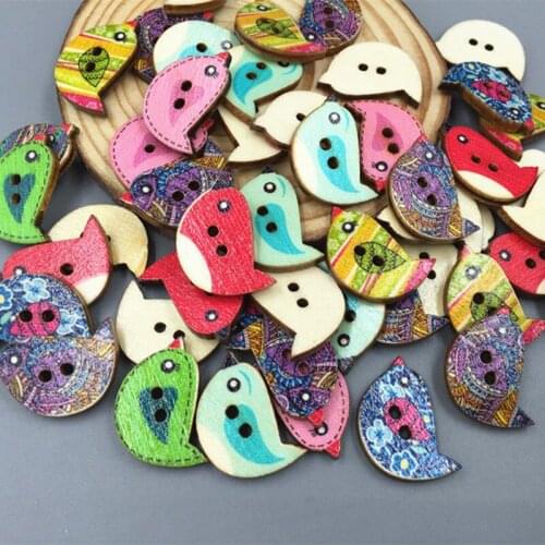 100pcs Wooden Retro Mixed pattern color Cartoon Birds 2-holes Sewing Buttons 23mm