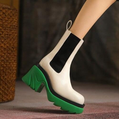 2021 New Ankle Boots Women Shoes Fashion Thick Bottom Round Toe High Heels Ladies Pu Leather Wild Warm Non-slip Platform Boots