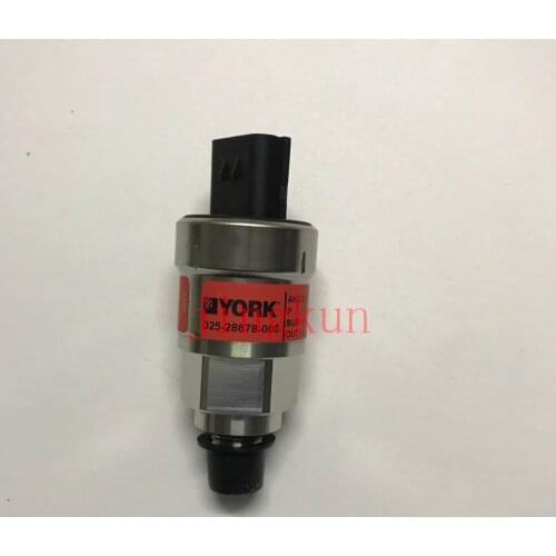 Purchasing Air Conditioning Parts Danfoss pressure sensor 025-28678-006 for York Central Air Condition