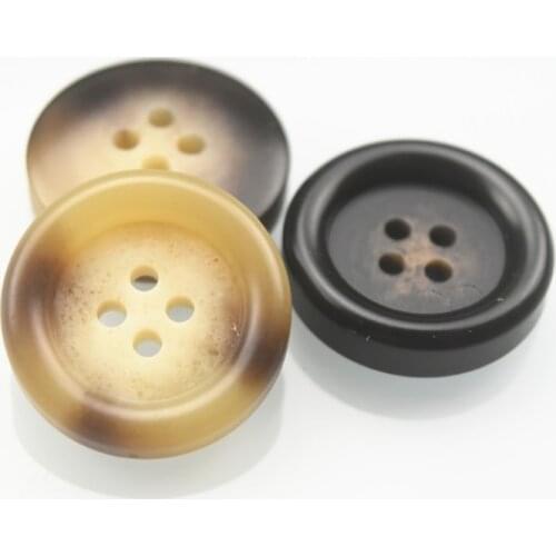 155-28mm Resin imitation horn stick flower buttons windbreaker suit four-eye small round side matte spray paint custom buttons