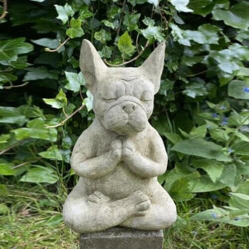 Meditation Bulldog Statue Resin Dog Sculpture Animal Yoga Statue For Office Home Decor Garden Decoration Outdoor Jardin Garten