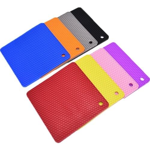 Pot Holders And Silicone Trivet Mats Non-slip Resistant Silicone Insulation Pad Heat Resistant Hot Pads 18*18cm