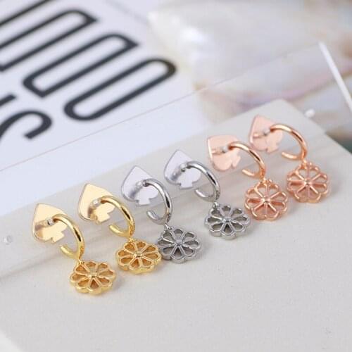 European and American style simple designer hollow cute little flower shape earrings earrings ladies small fresh gifts