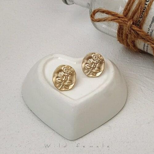 ZDMXJL 2021 New Fashion Womens Earrings Fine Retro Metal Round Flower Earrings For Women Girl Party Jewelry Gifts Drop-shipping