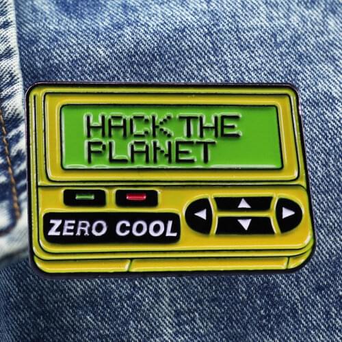 Hacker Pager Brooch 1990s Cool Cyberpunk Technician Badge Originality Lapel Badge Collect Denim Jacket Backpack Pin Decoration