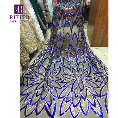 Unique Elegant Sequins Design Mesh Lace Fabrics Royal Blue Color Sequined Embroidered Guipure Mesh Lace Wedding Prom Material