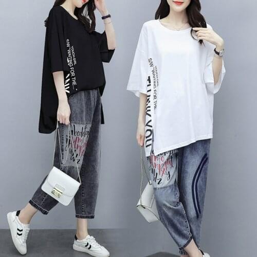 Womens Two-piece Suit 2021 Summer New Round Neck Short-sleeved Top + Nine-point Pants Harlan Jeans Loose Fashion Suit Female