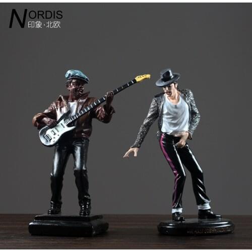 European Music Character Resin Sculpture Desktop Decoration Bar Bookcase TV Cabinet Soft Decoration Resin Embellishments