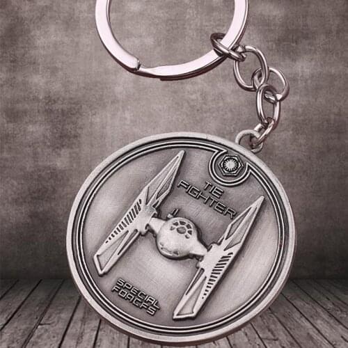 Cool Metal Spaceship Keychains Pendant Star-Warss Keyring Mans Fashion Key Chain Jewelry For Men Women