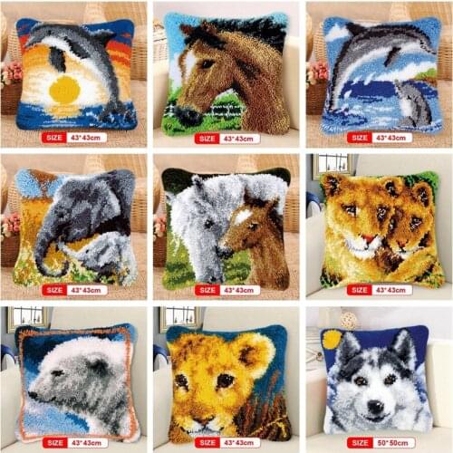 Cute Animal Series DIY Segment Embroidery Materials Package Latch Hook Pillow Kits Coarse Wool Cross Stitch Supplies klink haak