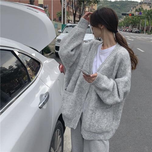 2021 Women Autumn Winter New Loose Sweater Overcoats Female Korean V-neck Cardigan Coats Ladies Thicken Warm Knit Jackets T420
