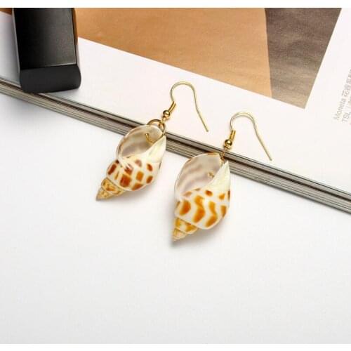 2021 New Fashion Minimalist Conch Drop Earrings For Women Gold Color Small Earrings With Natural Shell Charm best Gifts