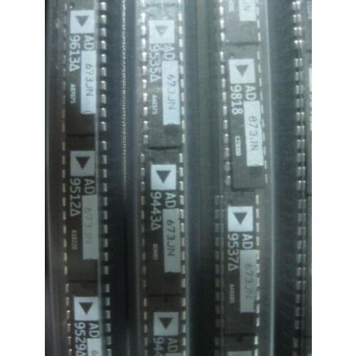 AD673JN Single ADC SAR 8-bit Parallel 20-Pin PDIPAD7503JN AD736JRZ AD566KD AD526AD AD526BD