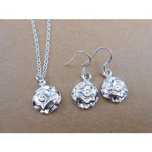 Free Shipping Set Rose Earrings Necklace Two-piece 925 Jewelry Anniversary Gift Festival Gifts