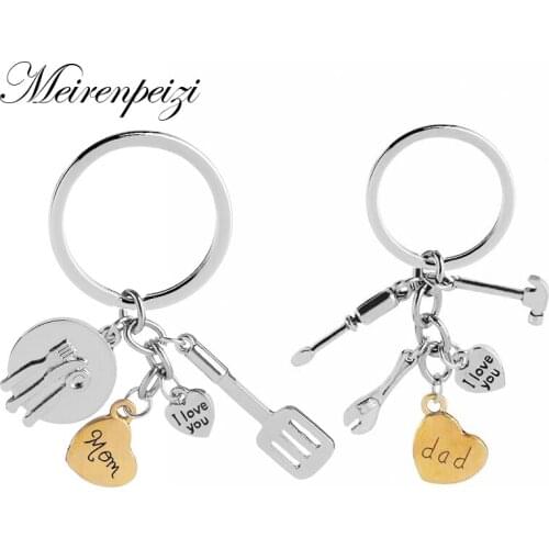 I Love You Dad/Mom Kitchenware Dinnerware Screwdriver/Hammer/Spanner Charm Family Member Engraved Heart Shaped Keychain KeyRing