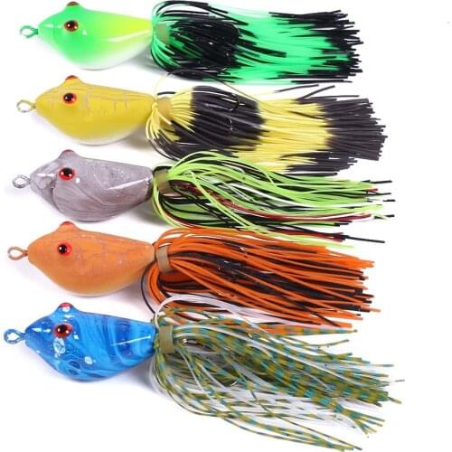 5PCS Frog Fishing Lures 100mm 8.5g Topwater Ray Frog Minnow Bait Treble Hooks Crankbait Wobblers 3D Eyes Fishing Tackle