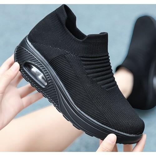 Women Flat Slip on Black Shoe Woman Lightweight Sneakers Summer Autumn Casual Chaussures Femme Basket Flats Shoes tenis de mujer